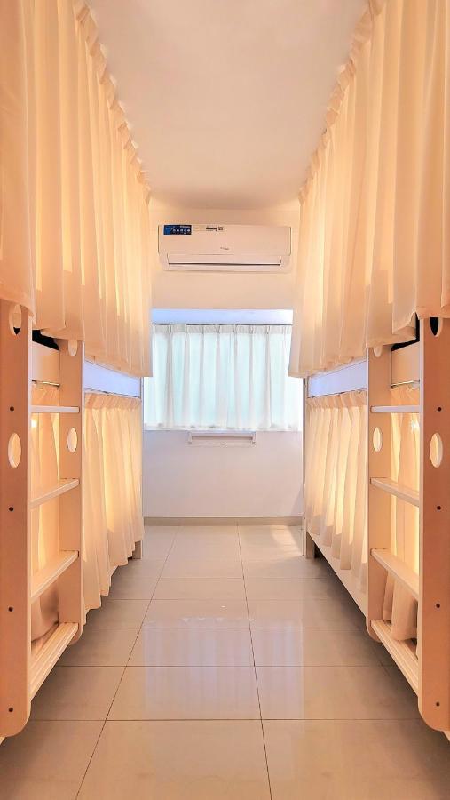 Westay Hostel Dubai Exterior photo